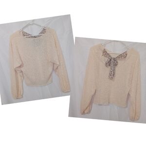 Gimmicks by BKE Cream Women's Crochet Sweater With Bow Tie NWOT XS